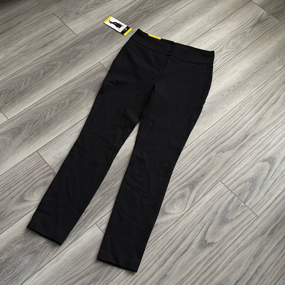 Dalia Pants - Dalia NWT Black Slacks